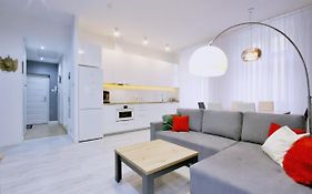 Apartament przy Palmiarni